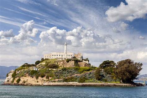 the ruins of alcatraz|A tour of San Francisco’s Alcatraz .